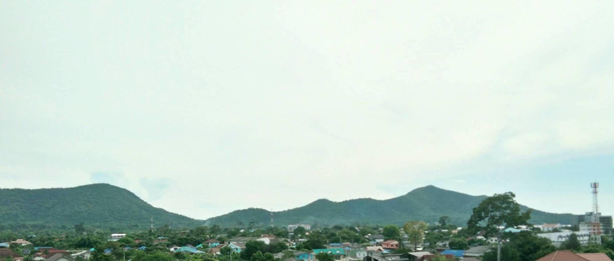 Sea Hill Boutique Residence Sattahip Ngoại thất bức ảnh